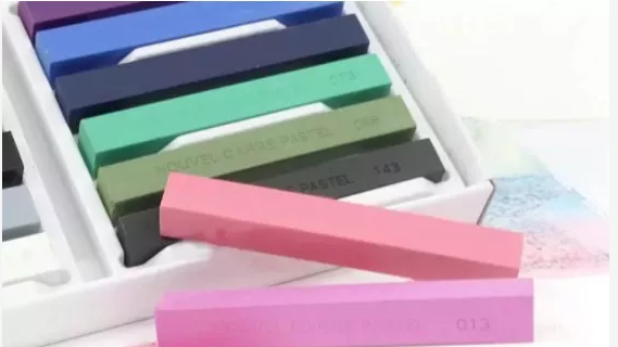 色粉画工具画法详解，快来和江苏画室艺之行老师一起沉迷学习吧！